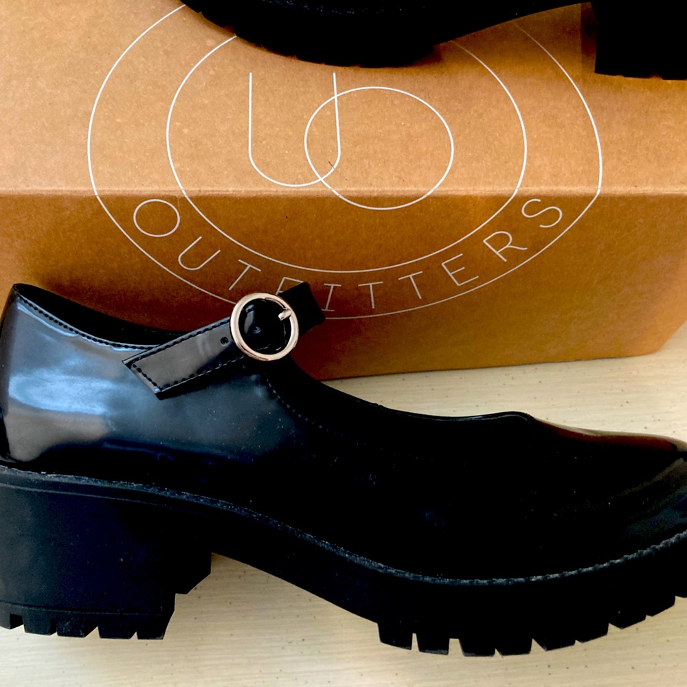 NWT treaded Mary janes